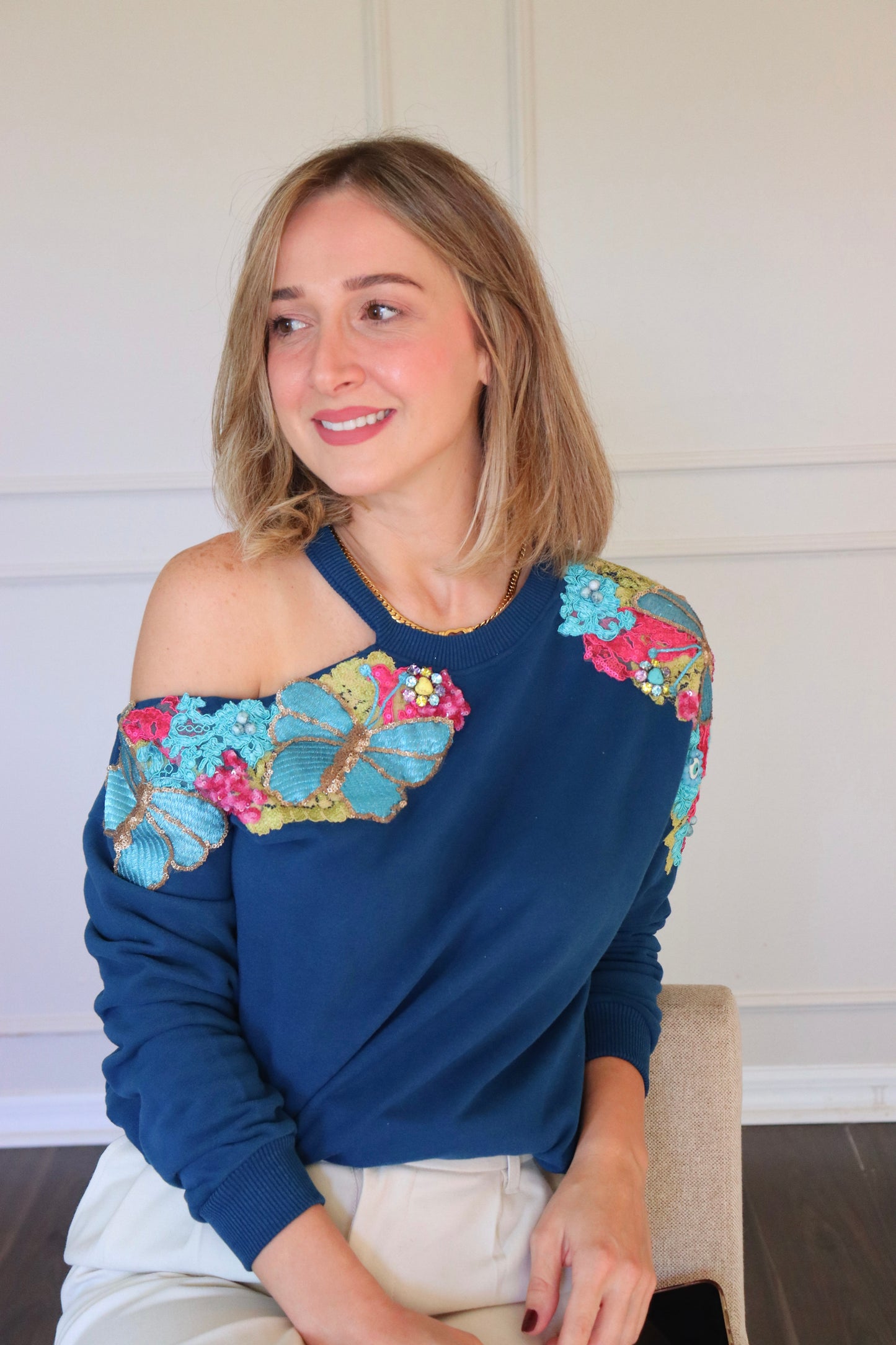 Cold shoulder flower embellished ribbed sweater- Blue